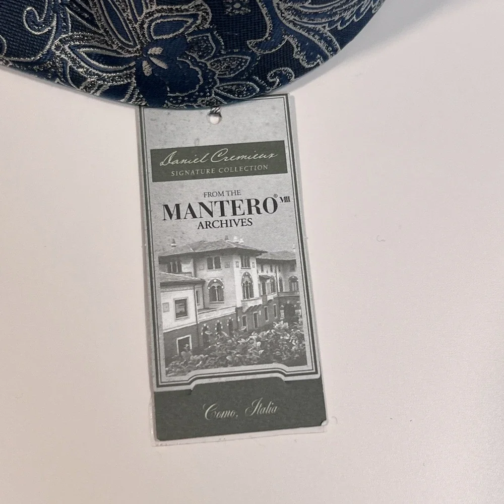Daniel Cremieux Paisley Neck Tie 100% Silk‎ Archive Collection Mantero Italy